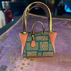 BN Purse Design Table Purse Holder